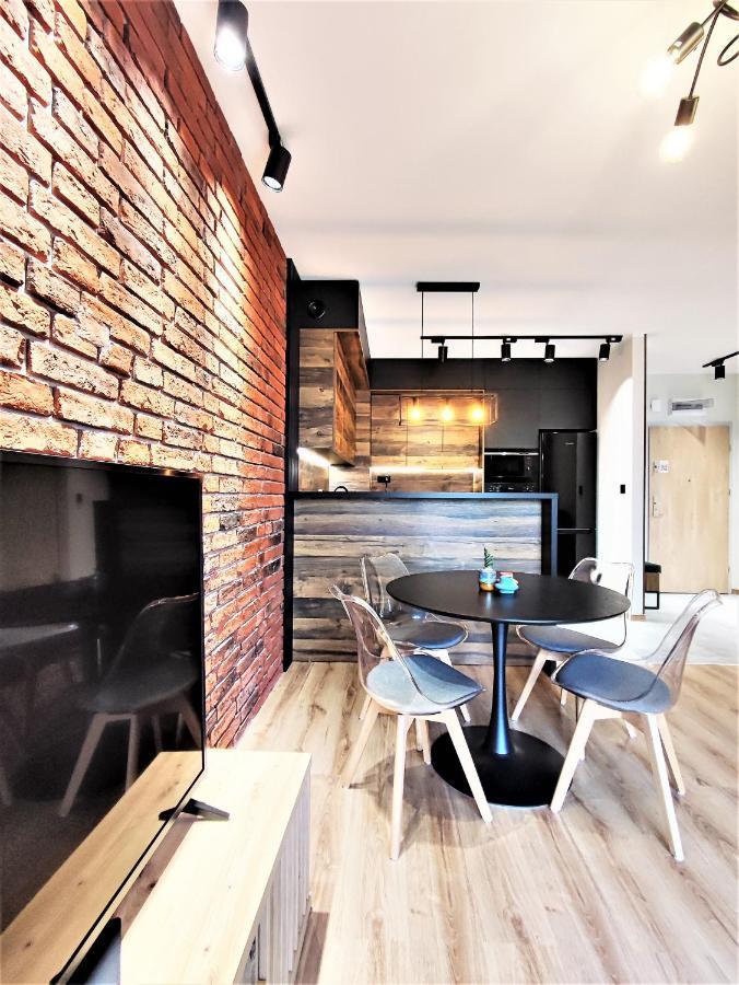 Loft Apart - Loft Nad Rzeka, Centrum, Parking, Winda, Netflix Iława Εξωτερικό φωτογραφία
