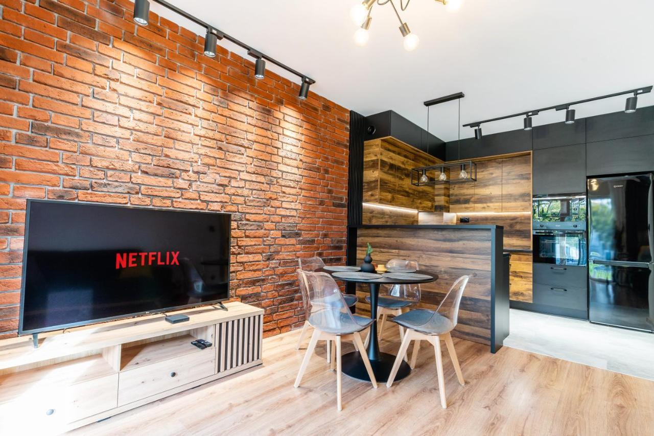 Loft Apart - Loft Nad Rzeka, Centrum, Parking, Winda, Netflix Iława Εξωτερικό φωτογραφία