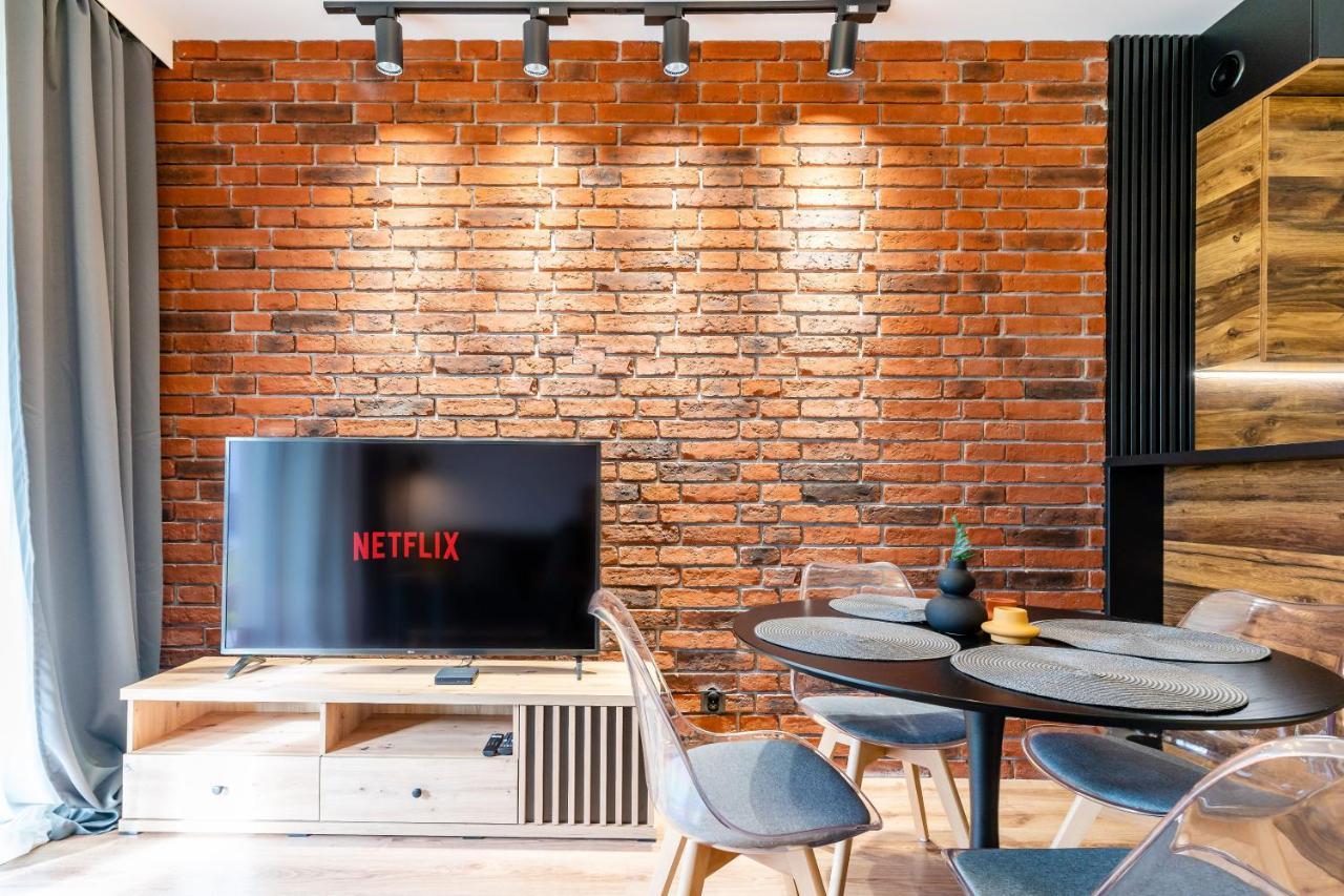 Loft Apart - Loft Nad Rzeka, Centrum, Parking, Winda, Netflix Iława Εξωτερικό φωτογραφία